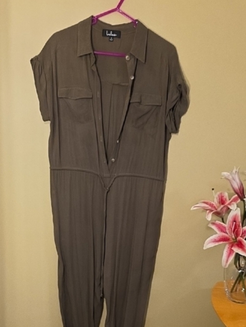 Olive Green Utility Safari Jumpsuit w/Front Pockets, Cinched Drawstring, Chic - Picture 5 of 16